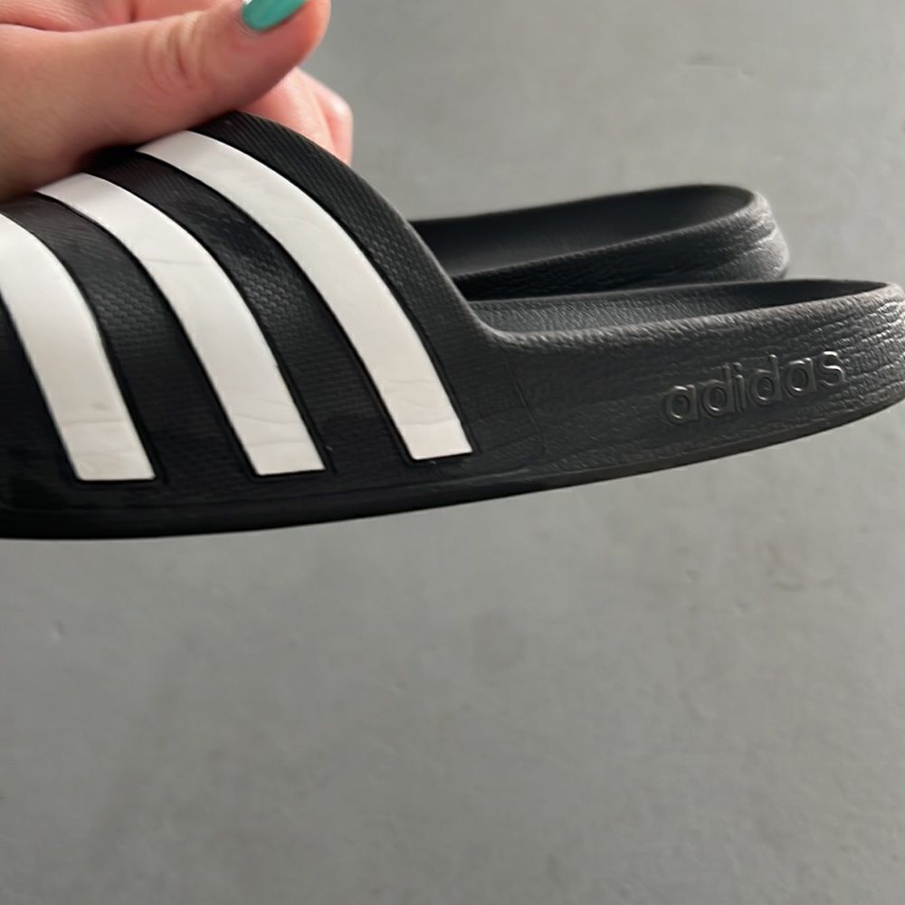 Adidas summer flats - Picture 5 of 7